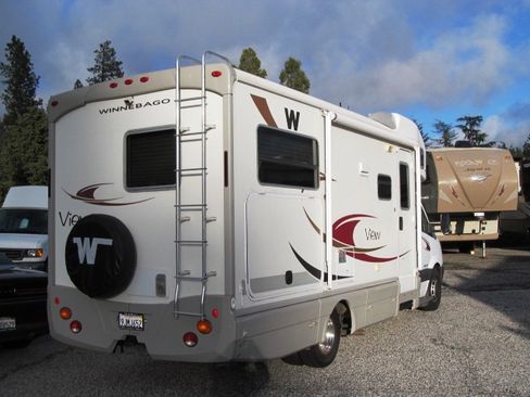 Used 2007 Dodge Sprinter 3500 image 3