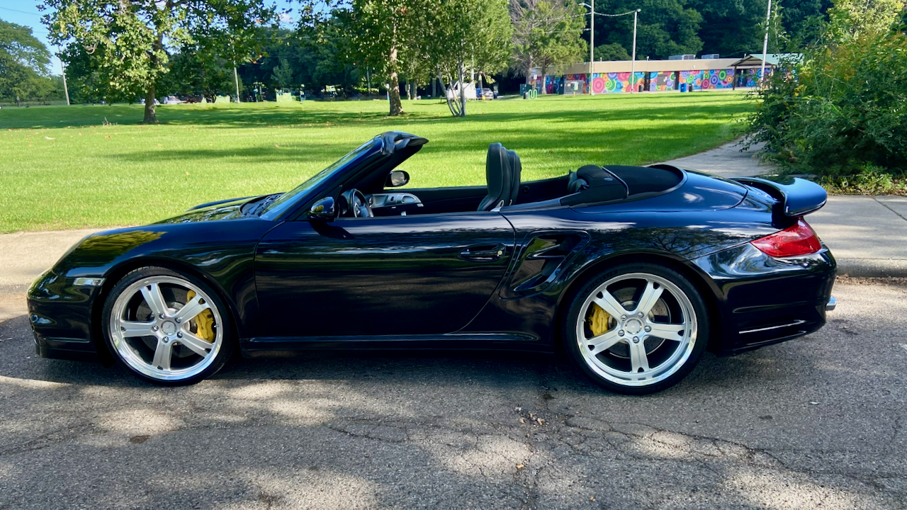 Used 2008 Porsche 911 Turbo 4 Cabriolet AWD/4WD image 4
