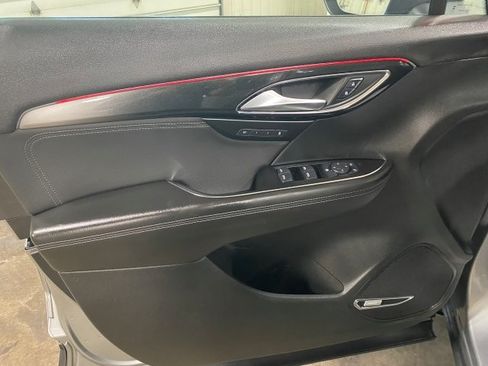 Used 2024 Buick Envision AWD Preferred image 8