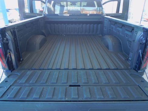 Used 2024 GMC Sierra 3500 AT4 image 20