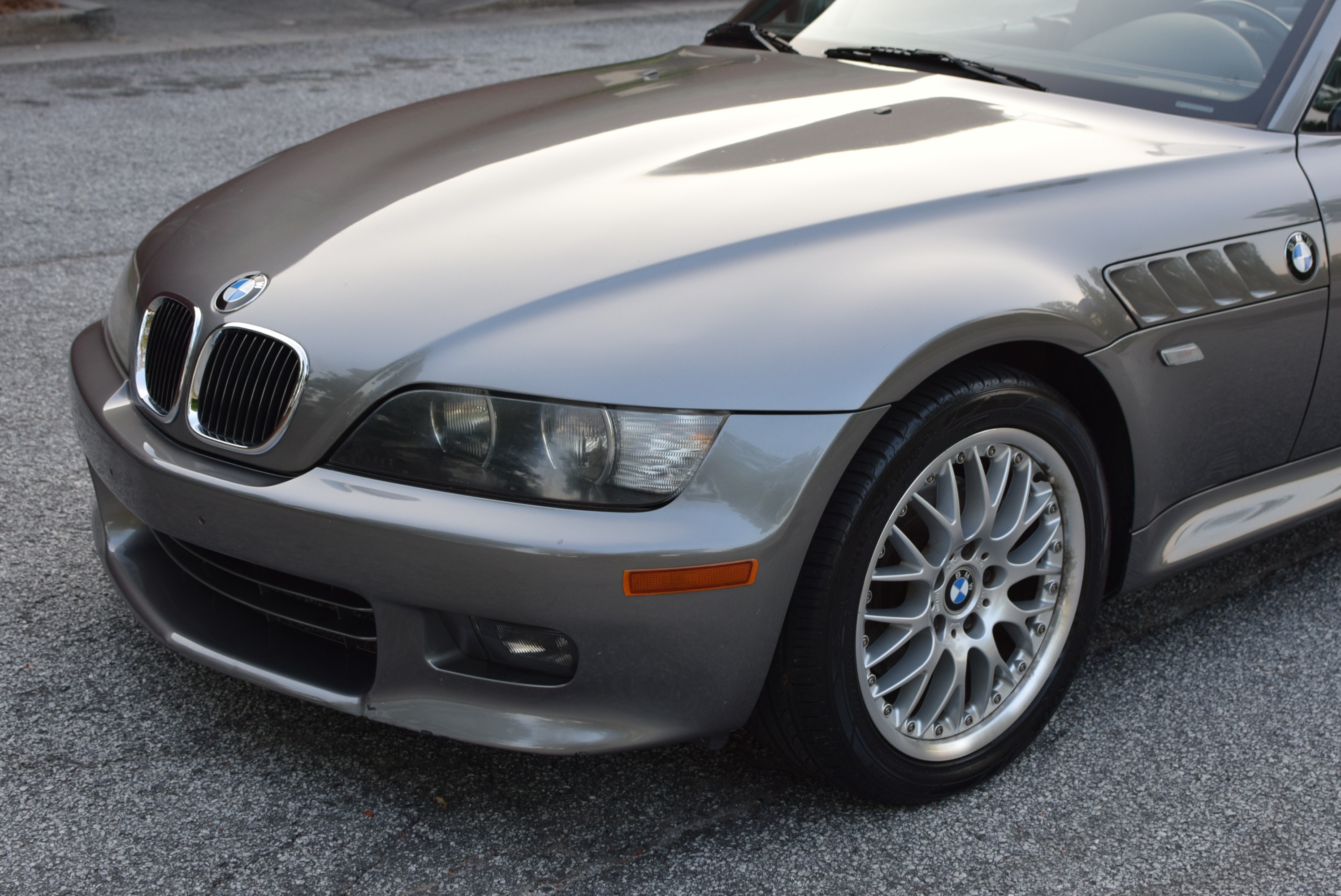 Used 2001 BMW Z3 3.0i RWD image 30
