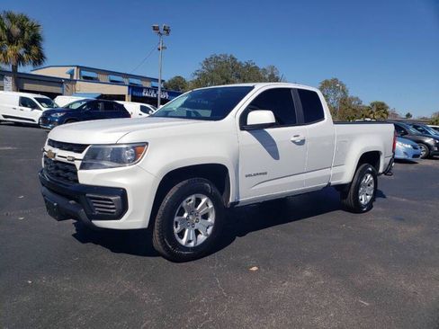 Used 2022 Chevrolet Colorado W/T image 1