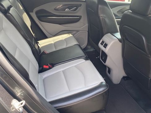 Used 2020 GMC Terrain AWD SLT image 18