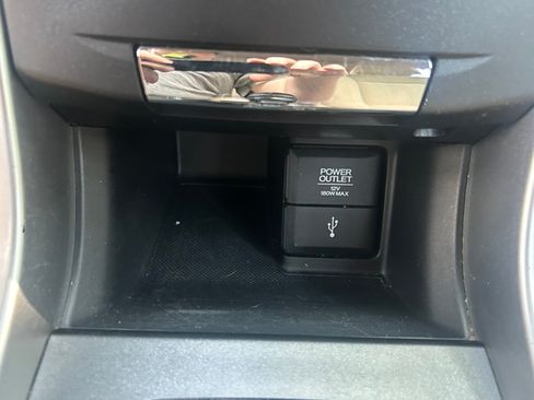 Used 2013 Honda Accord EX Sedan image 17
