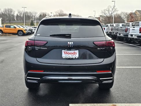 New 2025 Buick Envision Sport Touring image 7