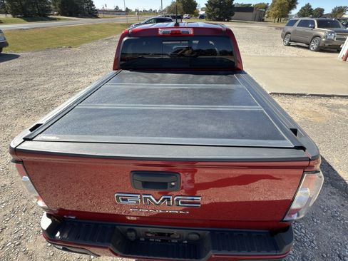 Used 2021 GMC Canyon Elevation image 5