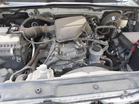 Used 2017 Toyota Tacoma image 9