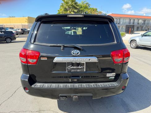 Used 2016 Toyota Sequoia Platinum image 8