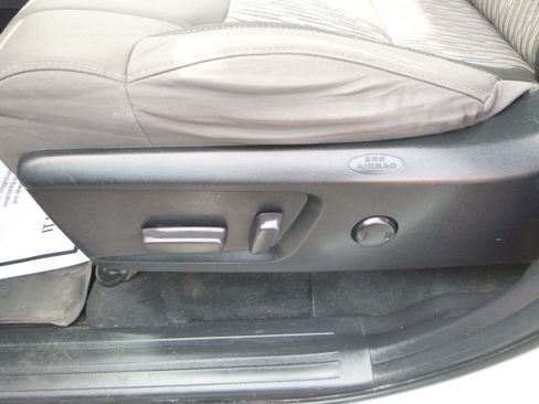 Used 2021 Toyota Tundra SR5 image 18