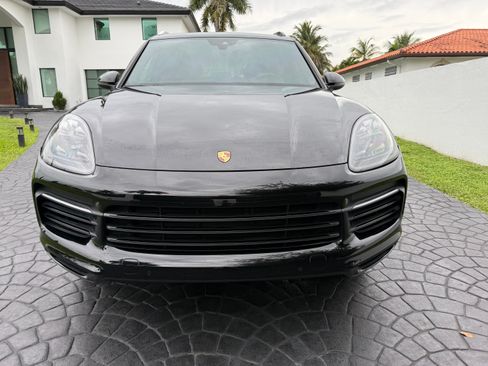 Used 2020 Porsche Cayenne image 8