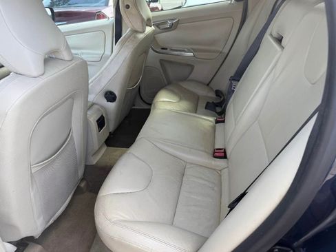 Used 2012 Volvo XC60 FWD 3.2 image 7