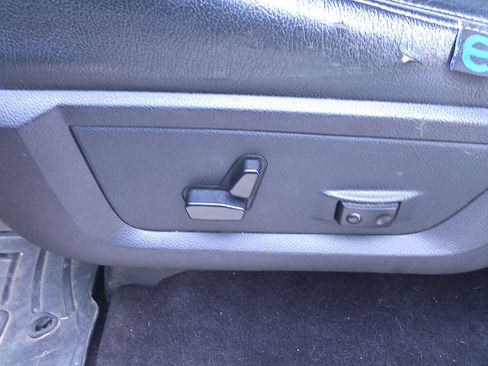 Used 2016 RAM 1500 Big Horn image 33