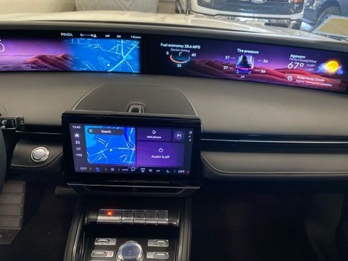 New 2026 Lincoln Nautilus Reserve AWD/4WD image 21