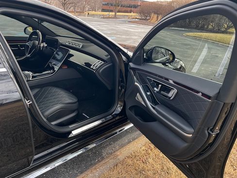 Used 2021 Mercedes-Benz S 580 image 20