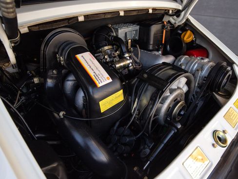 Used 1988 Porsche 911 Carrera image 32