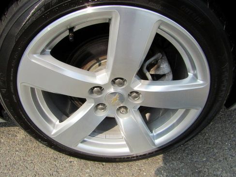 Used 2013 Chevrolet Malibu LTZ FWD image 12