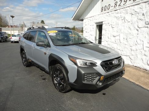 Used 2024 Subaru Outback Wilderness image 8