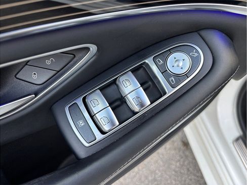 Used 2019 Mercedes-Benz S 560 image 24