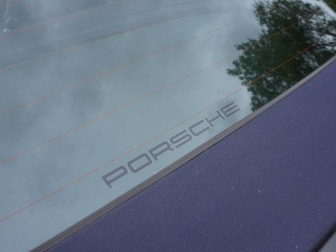 Used 2010 Porsche 911 Carrera S Cabriolet RWD image 21