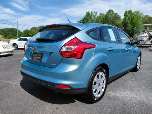 Used 2012 Ford Focus SE image 3