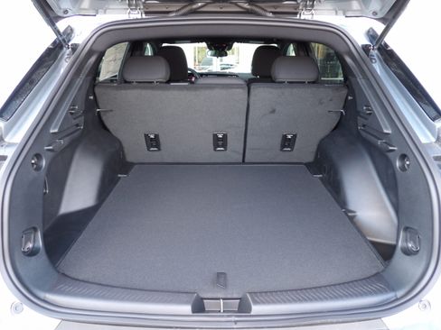 New 2026 Chevrolet Equinox EV LT image 35