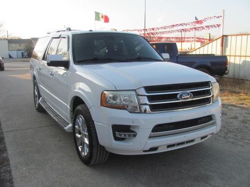 Used 2016 Ford Expedition EL Limited image 2