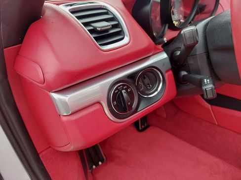 Used 2013 Porsche Boxster S image 51