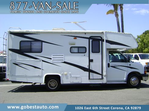 Used 2008 Chevrolet Express 3500 UNAVAIL RWD image 1