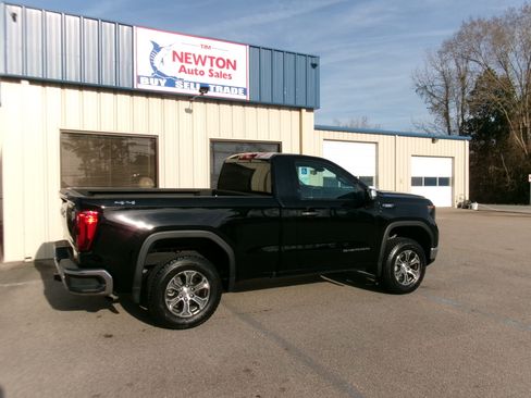 Used 2024 GMC Sierra 1500 Pro image 3