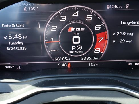 Used 2018 Audi SQ5 Premium Plus image 23