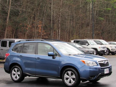 Used 2016 Subaru Forester 2.5i Limited image 14
