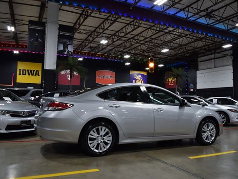 Used 2010 MAZDA MAZDA6 i Touring image 8
