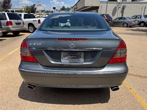 Used 2008 Mercedes-Benz E 350 Sedan image 2
