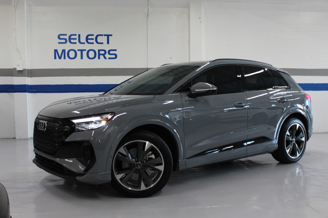 Used 2024 Audi Q4 e-tron quattro Premium Plus AWD/4WD image 2