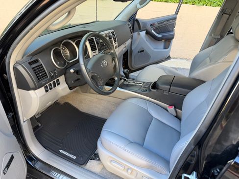 Used 2007 Toyota 4Runner Limited image 22