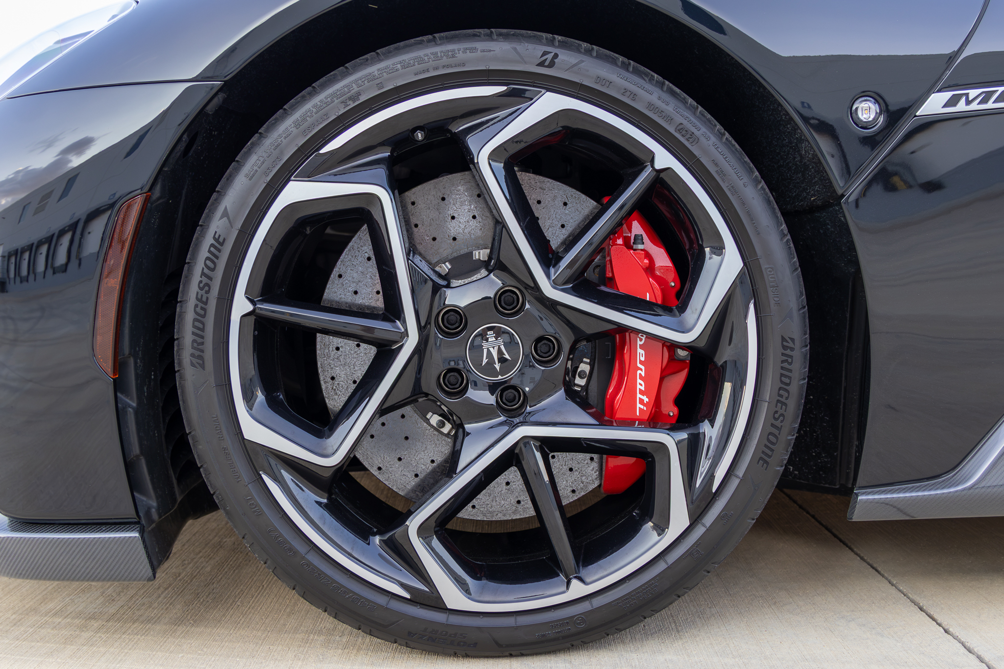 Used 2022 Maserati MC20 Coupe RWD image 24