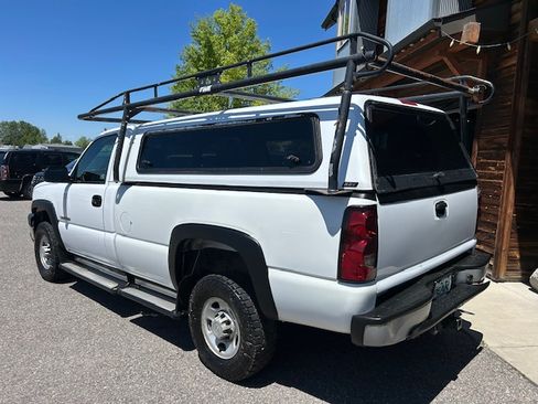 Used 2006 Chevrolet Silverado 2500 4x4 Regular Cab image 5