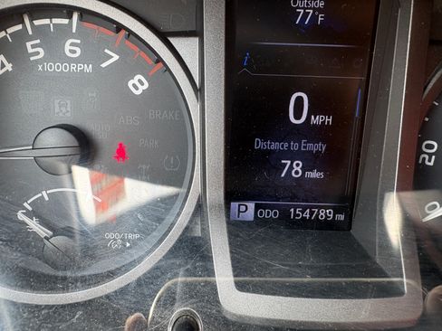 Used 2017 Toyota Tacoma 4x4 Access Cab image 13