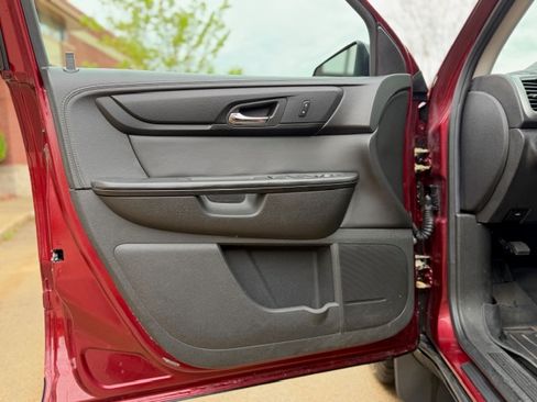 Used 2015 GMC Acadia FWD SLE w/ SLE-2 image 9
