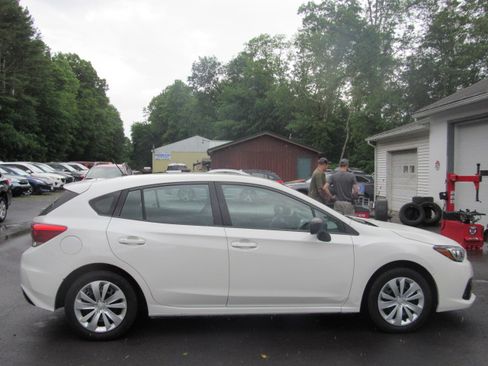 Used 2020 Subaru Impreza 2.0i Hatchback AWD/4WD image 8