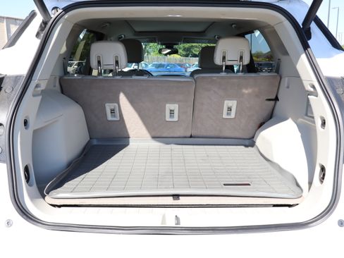Used 2019 GMC Terrain AWD Denali image 13
