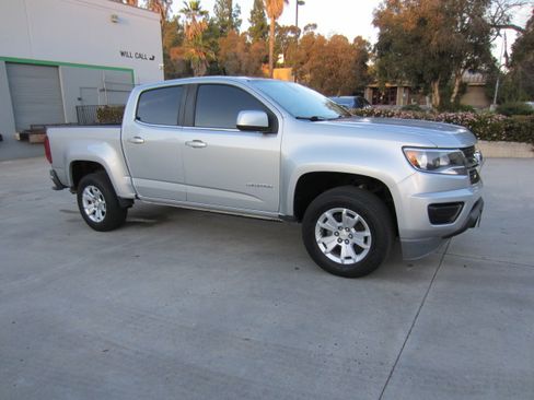 Used 2018 Chevrolet Colorado 2WD Crew Cab LT image 5
