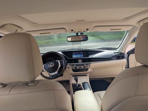 Used 2014 Lexus ES 350 image 9