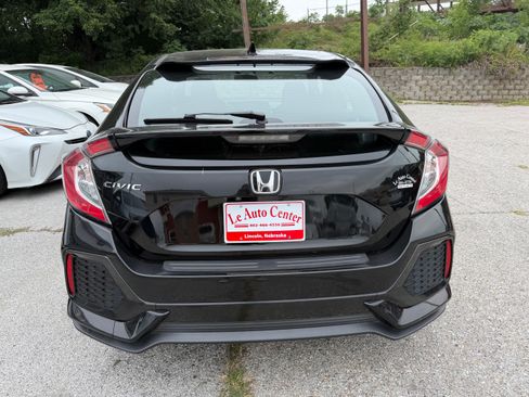 Used 2018 Honda Civic EX Hatchback image 2