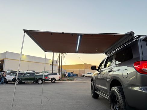 Used 2017 Toyota Sequoia SR5 image 8