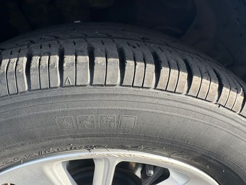 Used 2018 Kia Optima LX image 9