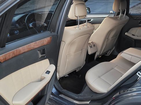 Used 2013 Mercedes-Benz E 350 Sport image 13