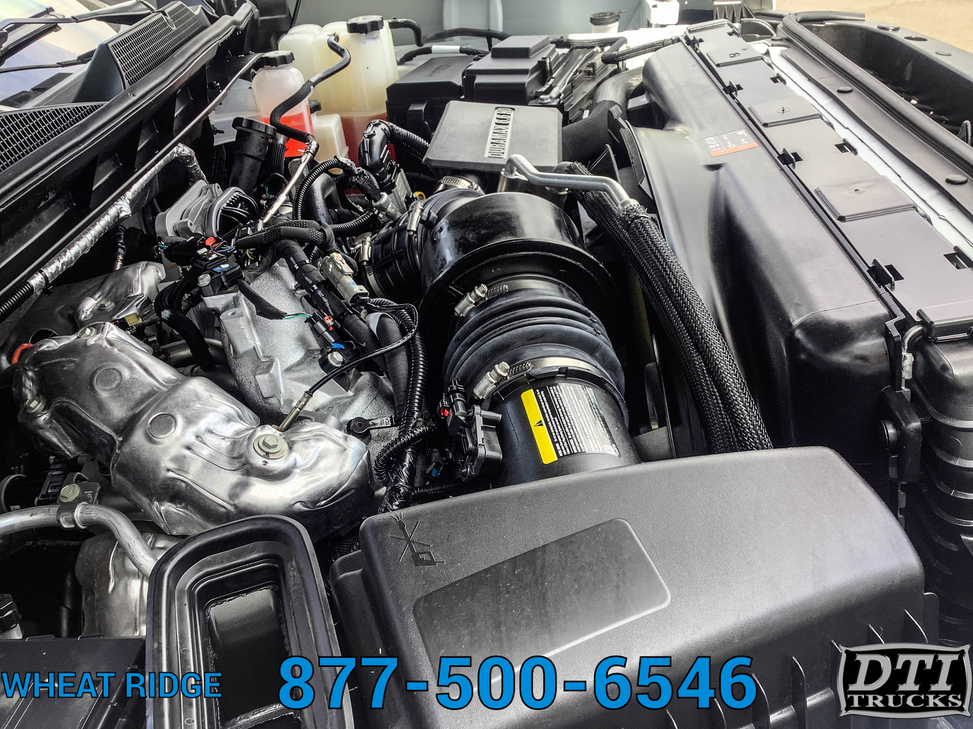 Used 2025 Chevrolet Silverado 2500 4x4 Crew Cab Custom image 25
