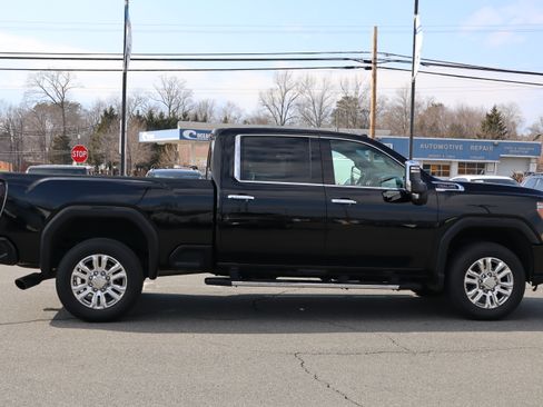 Used 2020 GMC Sierra 2500 Denali image 8