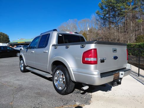 Used 2007 Ford Explorer Sport Trac Limited image 5